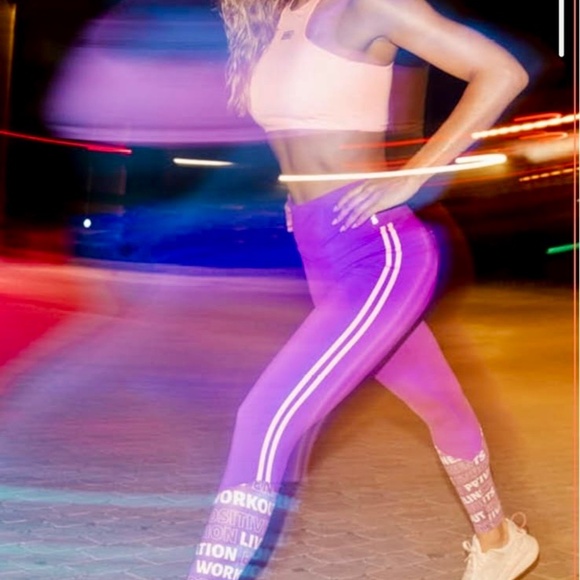 Sport Leggings - Picture 11 of 12